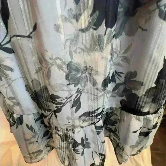 NWT - Francesca's Light Blue Flowered Dress with Elastic Bodice Dress (Size L) - Picture 5 of 9